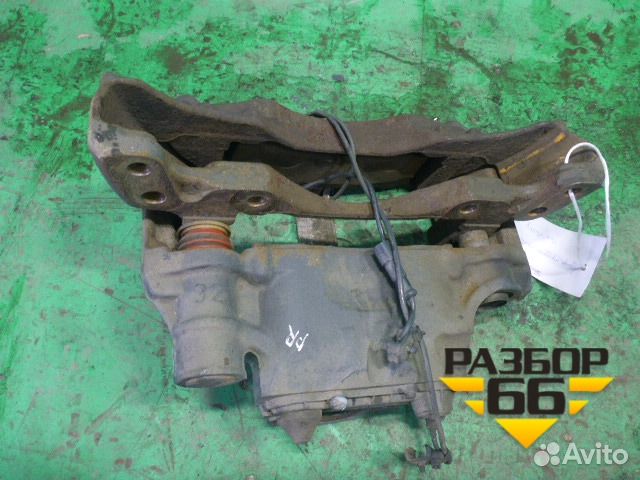 Суппорт передний правый Mercedes Benz truck Axor 2