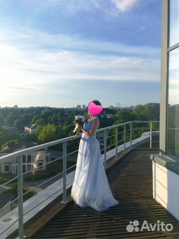 Свадебное платье нежно-голубого цвета