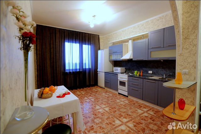 2-к квартира, 76 м², 4/17 эт.