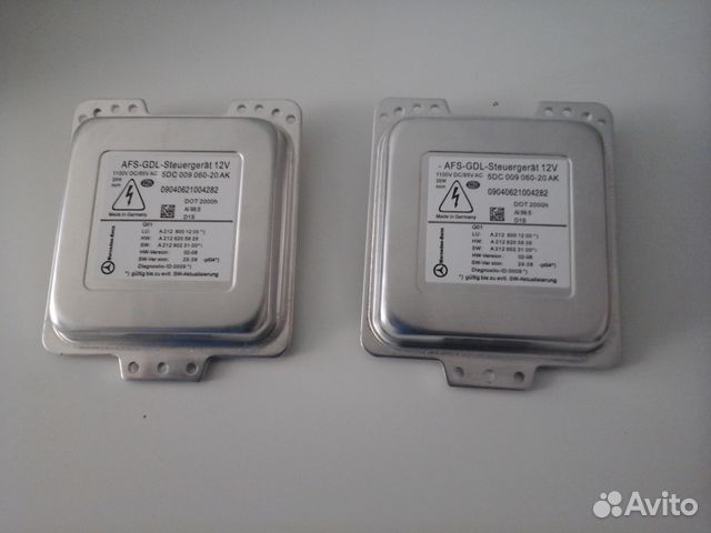 Блок розжига Hella 5DC 009 060-011 для лампы D1* Блок розжига Hella 5DC 009 060-011 для лампы D1*
