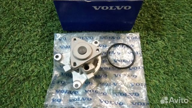 Помпа Вольво s40 c30 v50 1.8-2.0 31319266