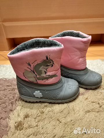 Продам сноубутсы на девочку