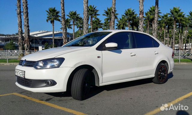 Volkswagen Polo 1.6 AT, 2011, 140 000 км