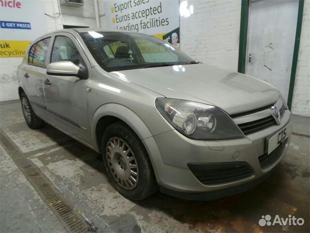 В разборе opel astra H 2006
