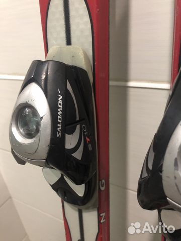 Комплект горные лыжи, крепления и ботинки Комплект горные лыжи, крепления и ботинки