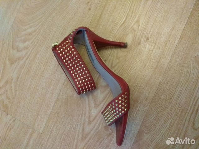 Сандалии zara Сандалии zara