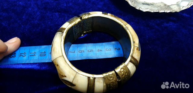 Старый браслет из кости Старый браслет из кости