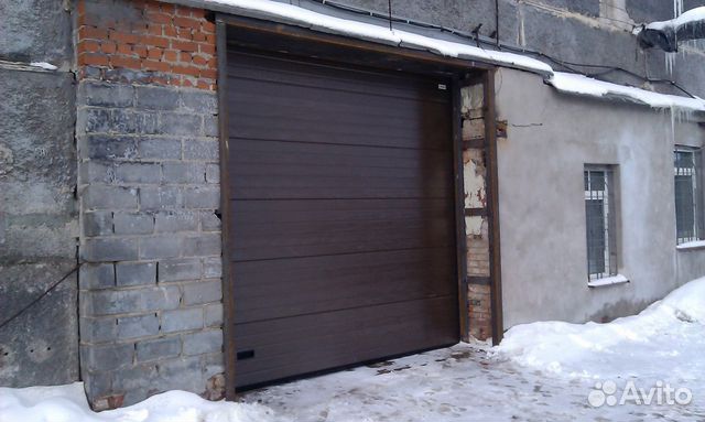 Секционные ворота гаражные 2500х2250мм Alutech Секционные ворота гаражные 2500х2250мм Alutech