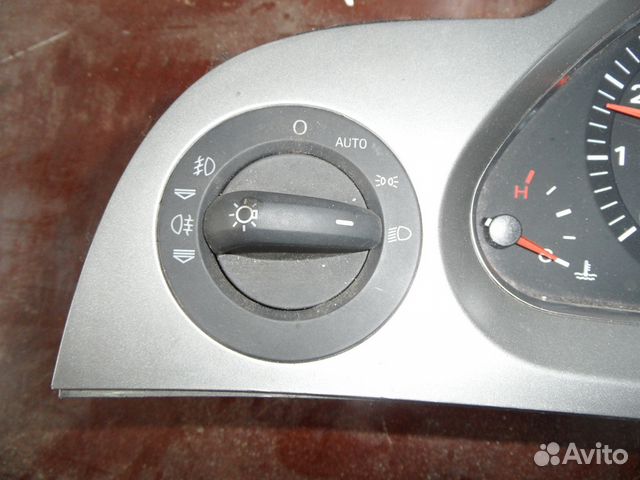 Переключатель света фар Audi Q7 4F1941531D Переключатель света фар Audi Q7 4F1941531D