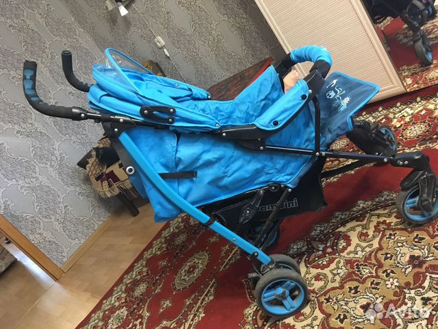 Коляска прогулочная