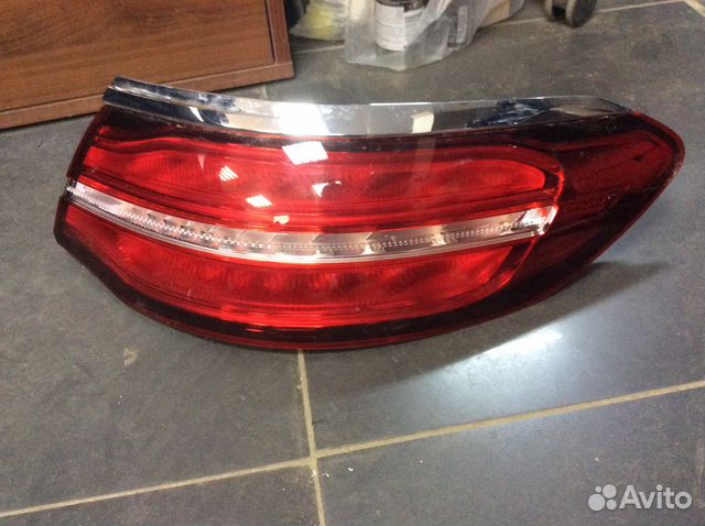 Фонарь задний правый Mercedes 292 gle 292 Фонарь задний правый Mercedes 292 gle 292