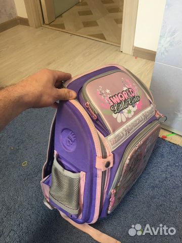 Школьный рюкзак с ортопедической спинкой
