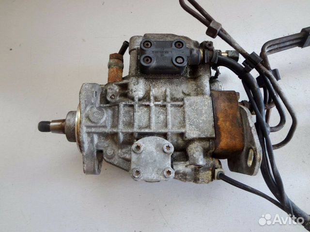 Топливный насос 074130115B на 2.5 TDI VW VAG Топливный насос 074130115B на 2.5 TDI VW VAG