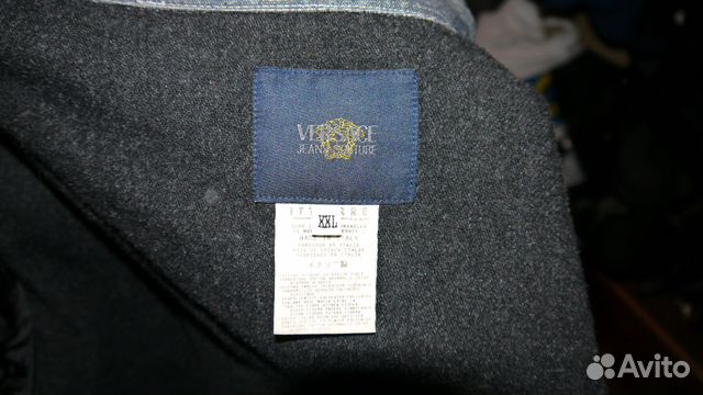 Новая джинсовая куртка Versace (оригинал) Новая джинсовая куртка Versace (оригинал)