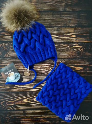 Новый комплект: шапка и снуд, помпон натуральный Новый комплект: шапка и снуд, помпон натуральный