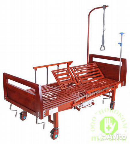 Кровать для лежачих больных с функцией переворачив