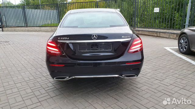 Аренда Мерседес Е 220d AMG и бмв 520d xdrive такси Аренда Мерседес Е 220d AMG и бмв 520d xdrive такси