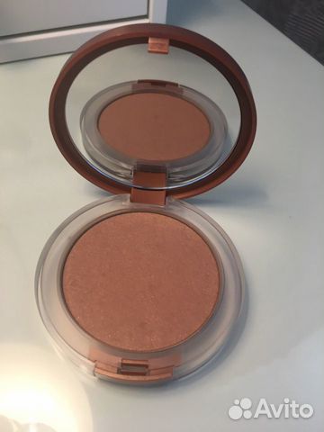 Бронзант Clinique true bronze 02 sunkissed