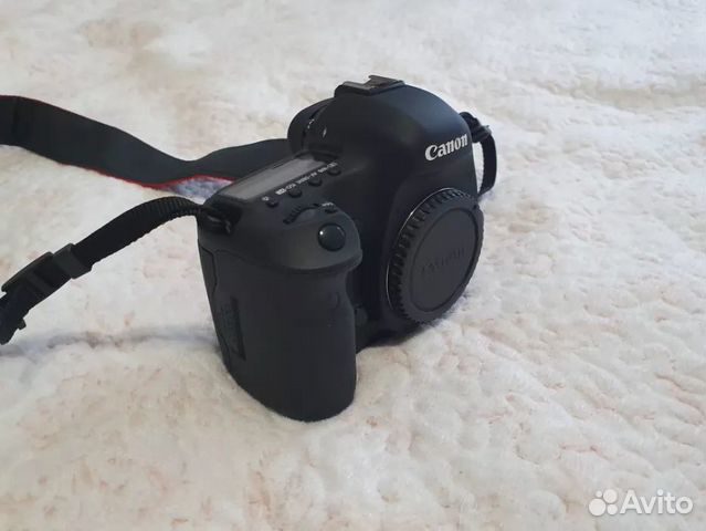 Canon 5D Mark III (body)