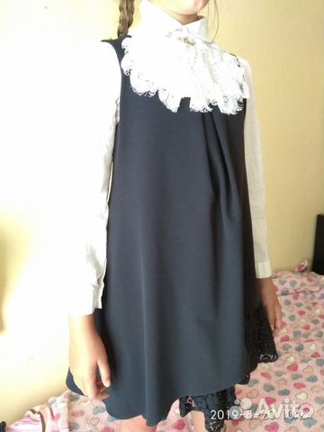 146 размер. Школьная форма (темно синяя), блузка 146 размер. Школьная форма (темно синяя), блузка