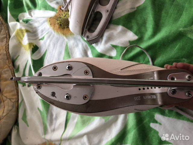 Коньки фигурные профессиональные
