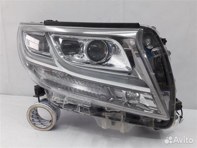 Фара правая Toyota Alphard 3 H30 2015-2018 Фара правая Toyota Alphard 3 H30 2015-2018