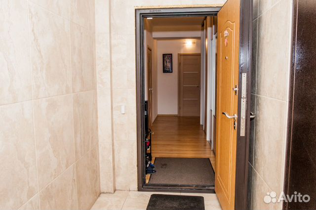 2-к квартира, 75 м², 1/12 эт.