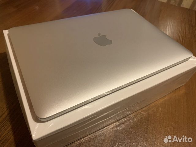 MacBook(Retina,12-inch,Early 2015) Core M/8/500ssd