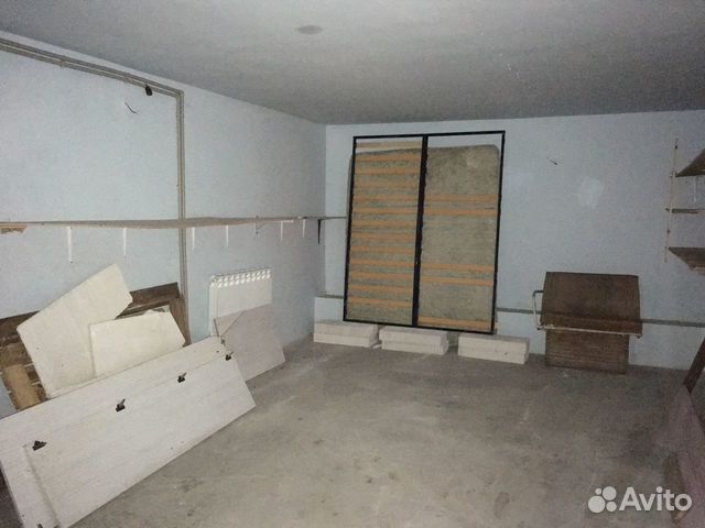 Гараж, > 30 м²