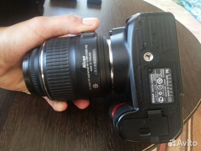 Фотоаппарат Nikon с тогром