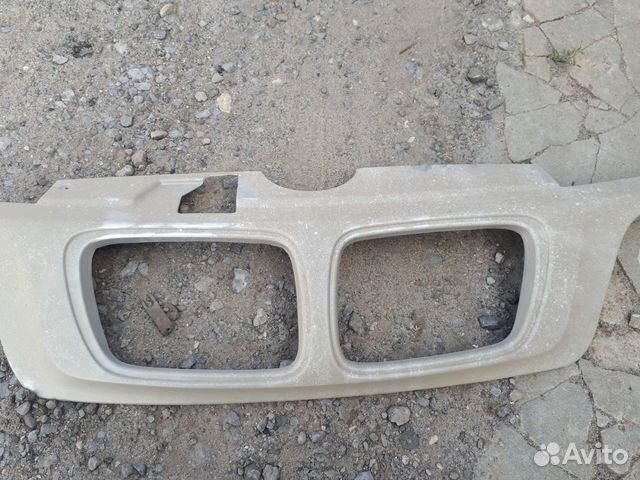 Передняя накладка (очки) ваз