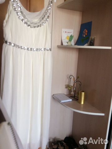 Платье в греческом стиле с камнями