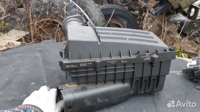 Корпус воздушного фильтра Volkswagen Passat Корпус воздушного фильтра Volkswagen Passat