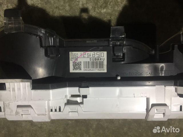 Панель (щиток ) приборов Subaru Forester SG5 MT
