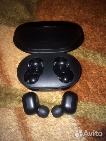 Redmi AirDots + чехлы