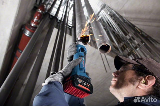 Аккумуляторная прямая шлифмашина Bosch GGS 18 V-LI Аккумуляторная прямая шлифмашина Bosch GGS 18 V-LI