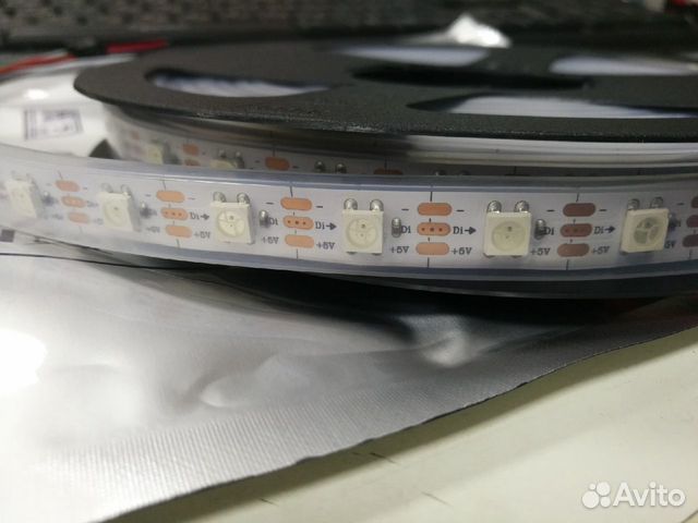Адресная светодиодная водонепр. лента 60Led 5V Адресная светодиодная водонепр. лента 60Led 5V
