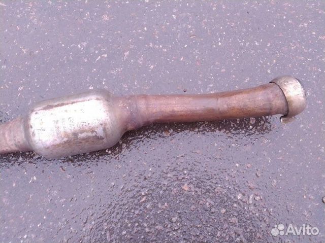 Катализатор левый Mercedes X204 GLK Катализатор левый Mercedes X204 GLK