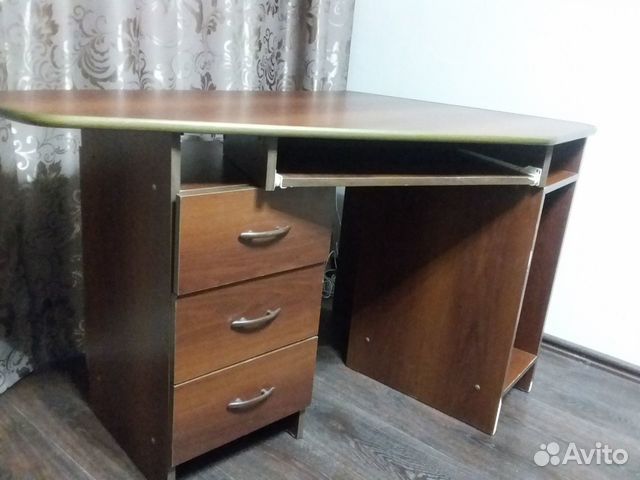 Компьютерный стол Компьютерный стол