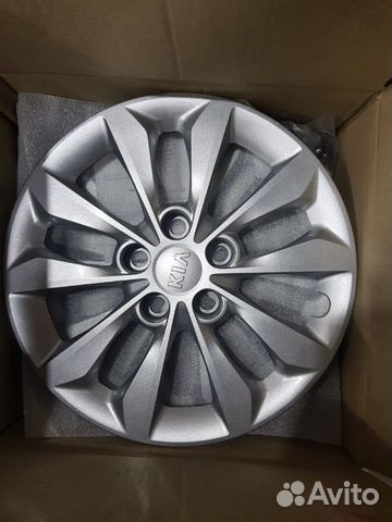 Зимняя резина Toyo 205/55/R16 на штампах KIA