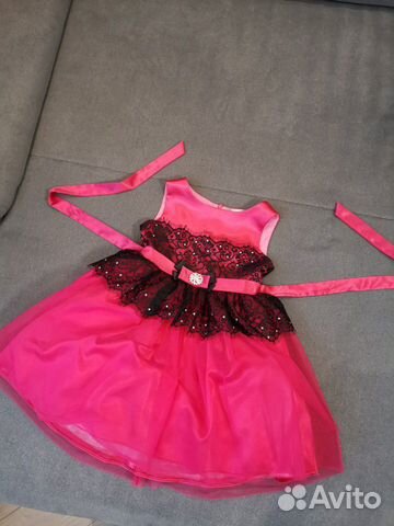 Платье бальное пышное розовое Малиновое Платье бальное пышное розовое Малиновое