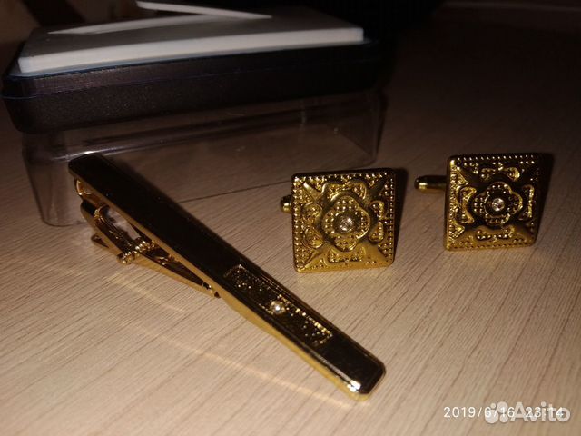 Зажим для галстука и запонки