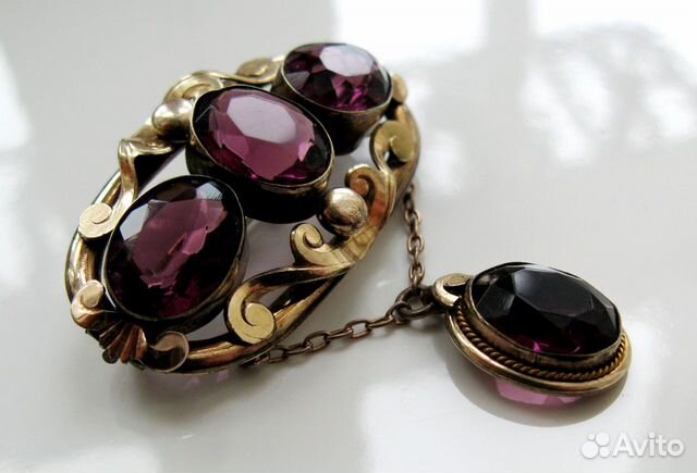 Крупная Антикварная Брошь Позолота 19 Век Крупная Антикварная Брошь Позолота 19 Век