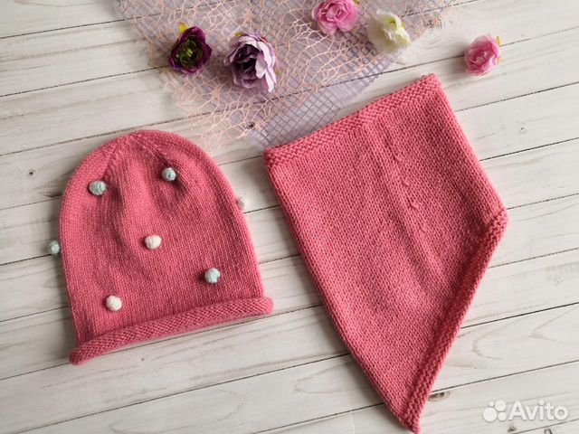 Демисезонный комплект ручной работы (новый)