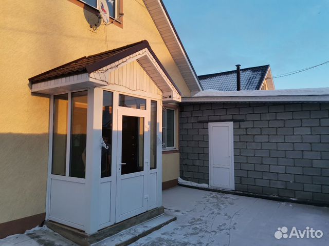 Дом 140 м² на участке 4 сот.