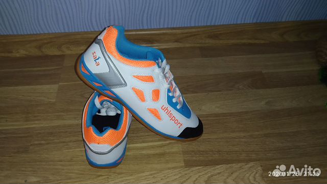 Бампы,бутсы,футзалки Uhlsport leon JR, 44(28,5cm.)