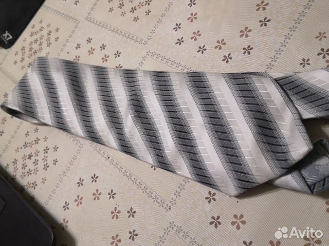Галстук Галстук