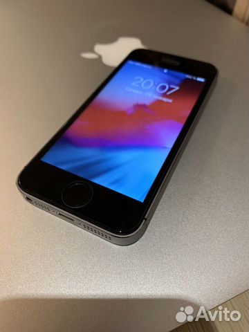 Телефон iPhone 5s Телефон iPhone 5s