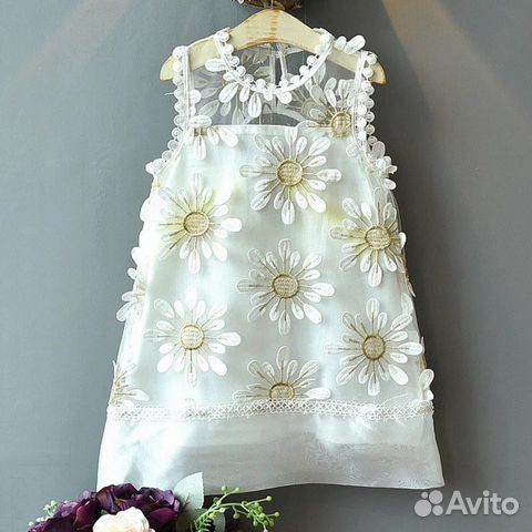Нарядное платье с ромашками 3,4,5,6,7лет Нарядное платье с ромашками 3,4,5,6,7лет