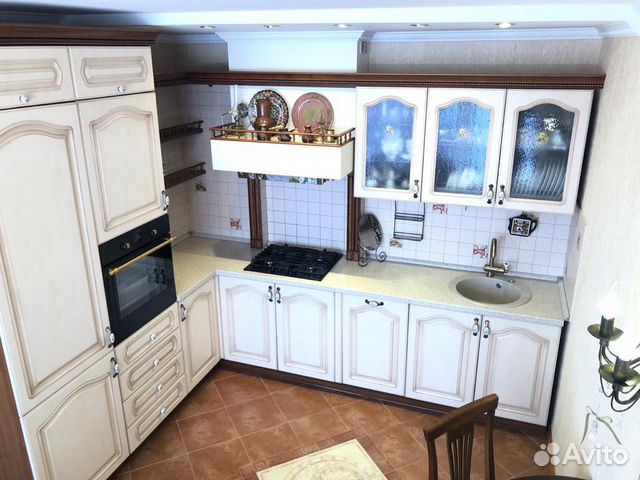 3-к квартира, 100 м², 3/11 эт.